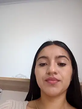 Snapshot of DulceCaroX chatting on 06.09.26 DulceCaroX online show from 06.09.26