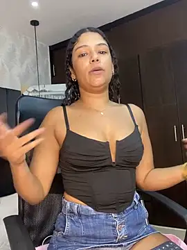 Miaafoxx   online show from 03.28.26