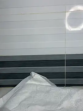 Snapshot of Aley-yy chatting on 02.28.26 Aley-yy online show from 02.28.26