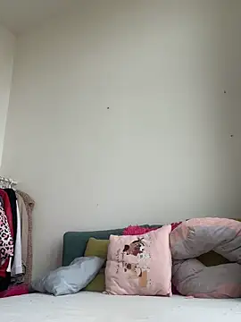 Snapshot of bratzdoll94 chatting on 03.02.26 bratzdoll94 online show from 03.02.26