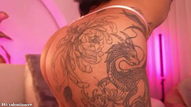 Snapshot of Kali-hill chatting on 02.20.26 Kali-hill online show from 02.20.26