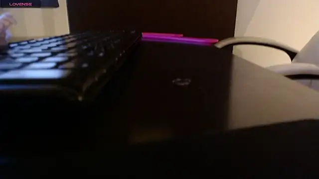 Snapshot of velvet_o chatting on 02.21.26 velvet o online show from 02.21.26