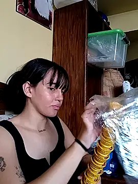 sara cute so online show from 04.11.26