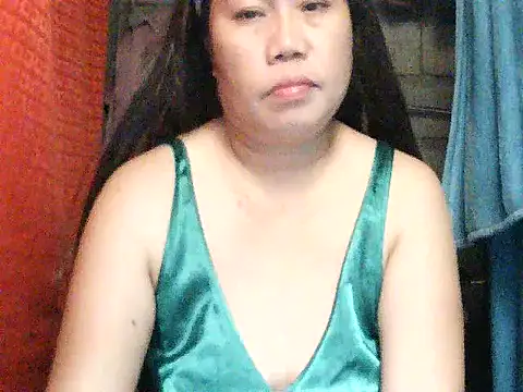Snapshot of lovelypinay00 chatting on 07.08.26 lovelypinay00 online show from 07.08.26