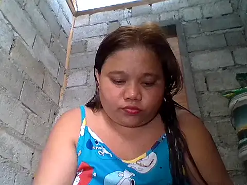 Snapshot of sweetlyn31 chatting on 06.07.26 sweetlyn31 online show from 06.07.26