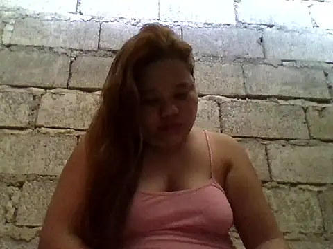 Snapshot of sweetlyn31 chatting on 06.13.26 sweetlyn31 online show from 06.13.26