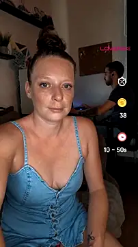 Snapshot of ZaramourXMrX chatting on 07.16.26 ZaramourXMrX online show from 07.16.26
