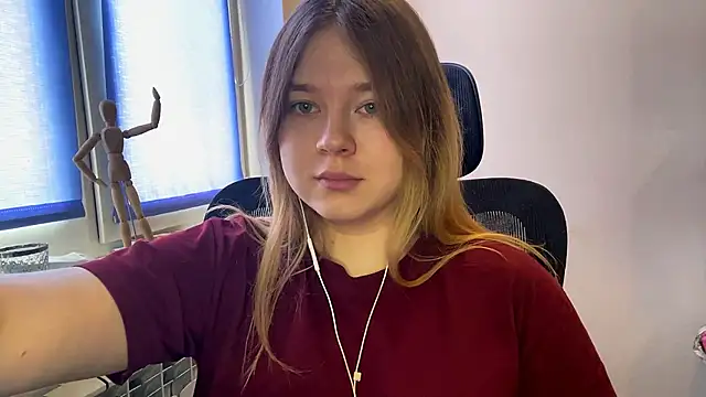 Snapshot of TomikoPfau chatting on 02.23.26 TomikoPfau online show from 02.23.26