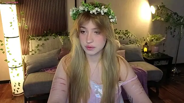 linaloon online show from 04.24.26