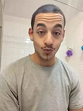 momo0208 online show from 03.05.26