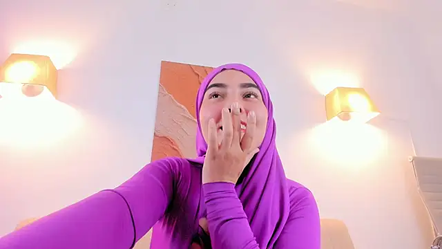 Malika Noor online show from 04.15.26