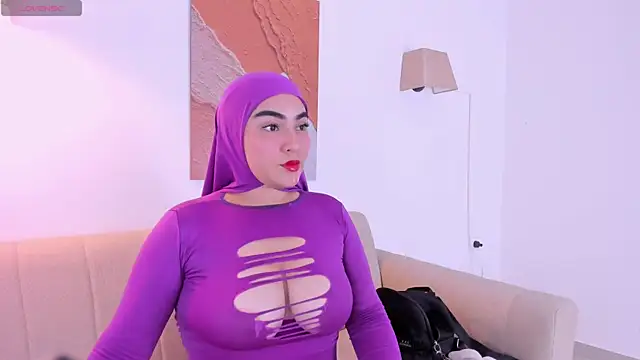 Snapshot of Malika_Noor chatting on 07.07.26 Malika Noor online show from 07.07.26