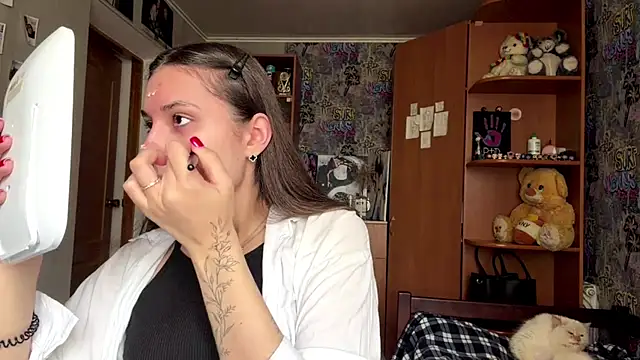 poly princess online show from 04.16.26