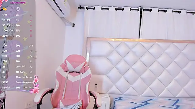 Snapshot of michelleblair1 chatting on 02.28.26 michelleblair1 online show from 02.28.26