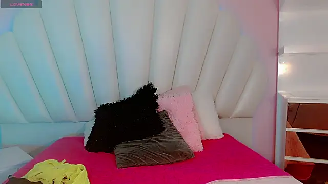 Daniiela Ember online show from 03.09.26