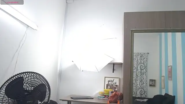 mia0207 online show from 02.25.26