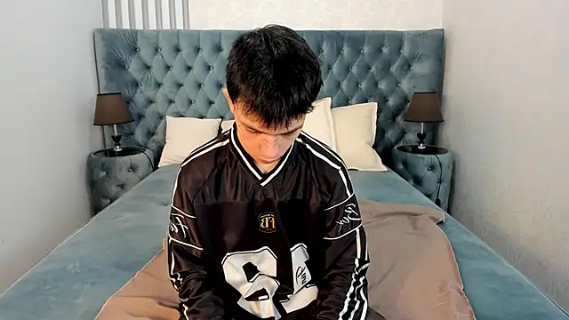 ClarkBev online show from 04.22.26