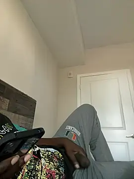 makeherfeelg online show from 02.19.26