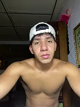 Alejandrososas online show from 06.02.26