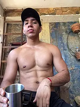 Alejandrososas online show from 07.06.26