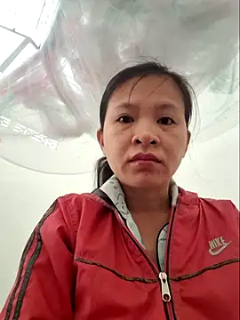 Snapshot of kieuqueen92 chatting on 02.22.26 kieuqueen92 online show from 02.22.26