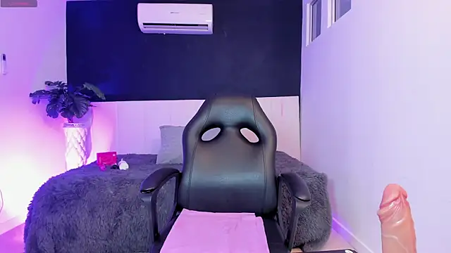 karola cute  online show from 04.27.26