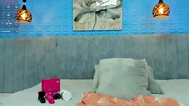 Snapshot of karola_cute_ chatting on 05.08.26 karola cute online show from 05.08.26