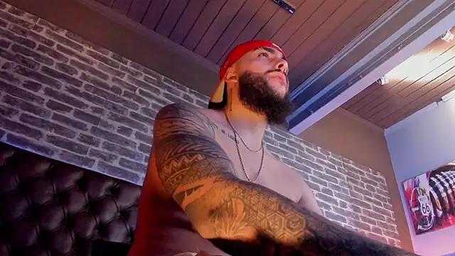 SantiagoHincapiie online show from 03.13.26