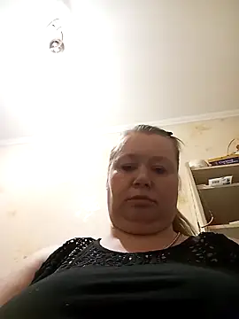 KiraStanton online show from 04.01.26