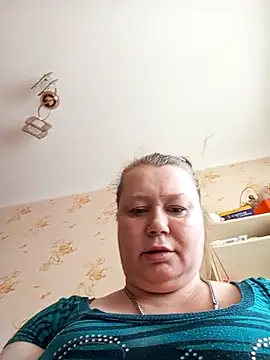 KiraStanton online show from 04.17.26