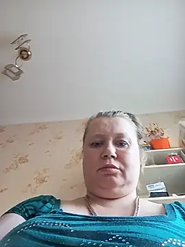 KiraStanton online show from 05.22.26