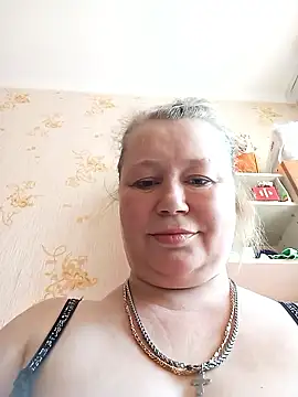Snapshot of KiraStanton chatting on 06.21.26 KiraStanton online show from 06.21.26