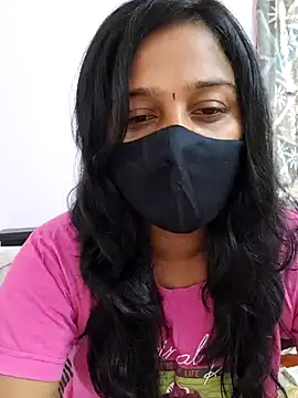 Snapshot of Shaliniqueen chatting on 07.01.26 Shaliniqueen online show from 07.01.26