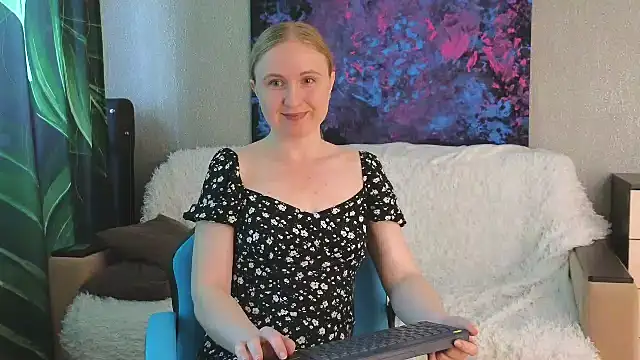 Snapshot of Lanavi_Smile chatting on 07.23.26 Lanavi Smile online show from 07.23.26