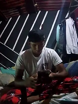 Snapshot of zeus23cm1 chatting on 02.23.26 zeus23cm1 online show from 02.23.26