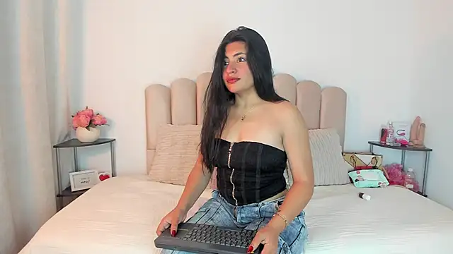 celeste z online show from 02.28.26