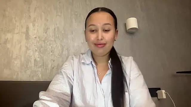 Dana 005 online show from 03.25.26