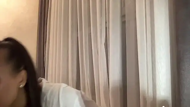 Dana 005 online show from 06.27.26