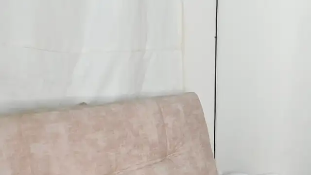 Mariian Zeller online show from 03.30.26