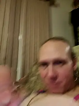 Snapshot of jersierosexx chatting on 02.28.26 jersierosexx online show from 02.28.26