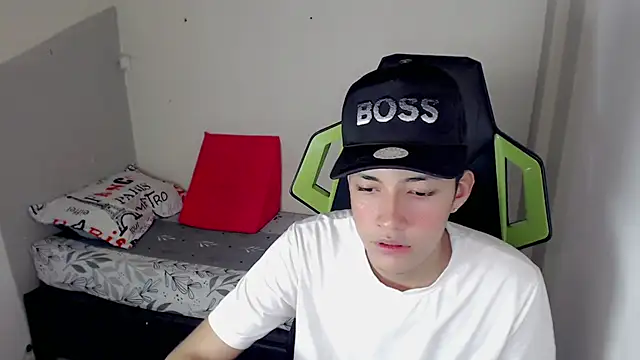 Street poemm  online show from 04.11.26