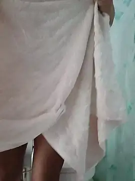 Snapshot of anajulia10 chatting on 03.02.26 anajulia10 online show from 03.02.26