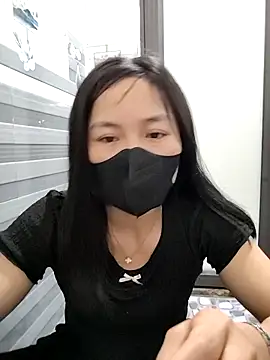 Snapshot of millkon chatting on 02.23.26 millkon online show from 02.23.26