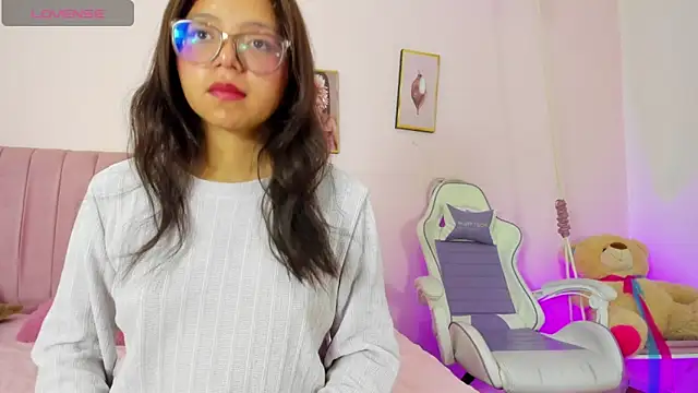 Zoow bluussh online show from 03.26.26