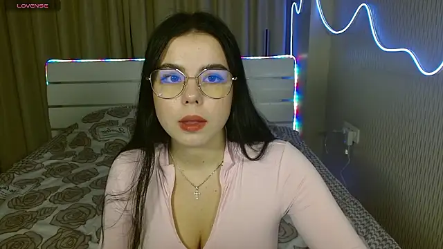 Snapshot of kitttyblush chatting on 03.01.26 kitttyblush online show from 03.01.26