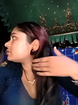 Snapshot of Aanushaka chatting on 04.21.26 Aanushaka online show from 04.21.26