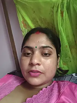 Snapshot of Aanushaka chatting on 05.18.26 Aanushaka online show from 05.18.26