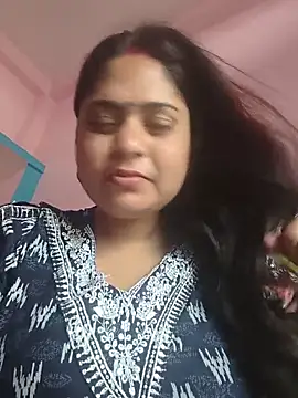 Snapshot of Aanushaka chatting on 05.19.26 Aanushaka online show from 05.19.26