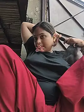Snapshot of Aanushaka chatting on 06.20.26 Aanushaka online show from 06.20.26