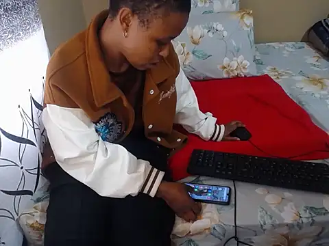 Serafyynx online show from 03.03.26